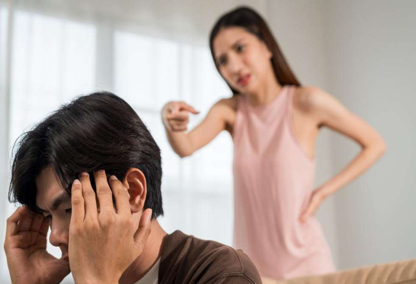 广州市私家侦探；老公找小三要离婚怎么办理