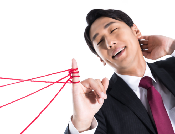 广州市出轨调查；男方出轨离婚怎样判决财产