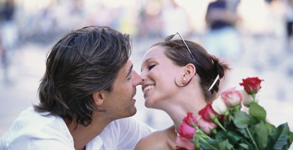 广州市私家调查；债权离婚时如何处理财产