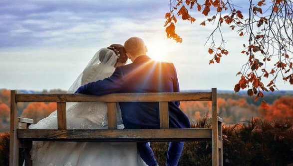 广州市调查公司；房子是否属于夫妻共同财产